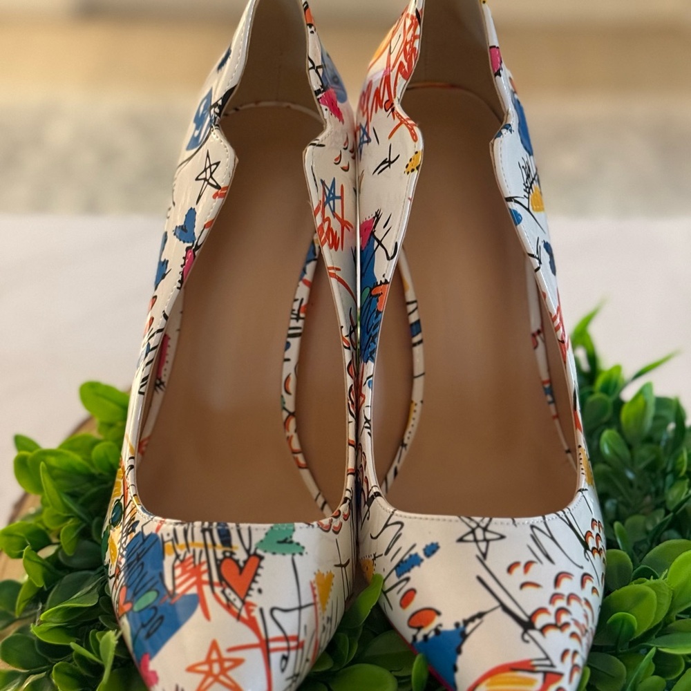 Brand New Designer Inspired Graffiti High Heels - Size 7.5